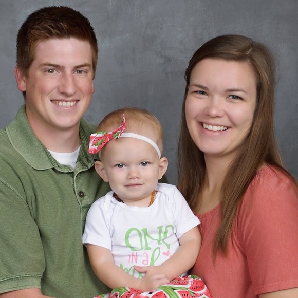 Meet your Posher, Sarah - Picture 1 of 1